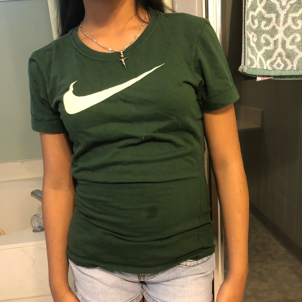Nike tee shirt
